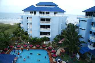 Swimming Pool 4 Sanctuary Resort