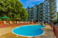 Swimming Pool The Townhouses