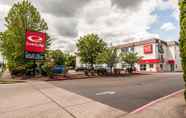 Exterior 7 Econo Lodge Corvallis Near University