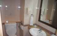 In-room Bathroom 4 De Palma Hotel Ampang