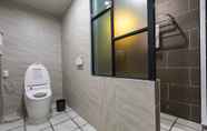 Toilet Kamar 2 Popcorn Hotel Busan