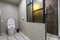 Toilet Kamar Popcorn Hotel Busan