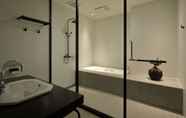 In-room Bathroom 2 H Daimyo