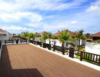 อื่นๆ 2 The Oriental Beach Pool Villa & Village