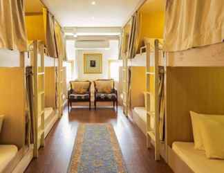 Bilik Tidur 2 Adler Luxury Hostel