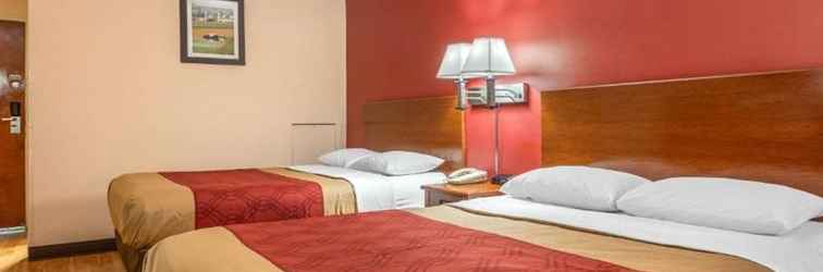 Kamar Tidur Econo Lodge Amish Country