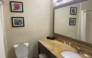 In-room Bathroom 6 Comfort Inn and Suites Temple TX