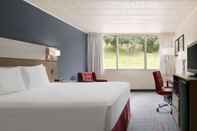 Bedroom Ramada by Wyndham Uniontown