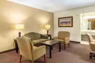 Ruang Umum Rodeway Inn and Suites (ex Americas Best Value Inn and Suites Las Cruces I-10 Exit 140)