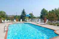 Swimming Pool Comfort Inn Blacksburg University Area