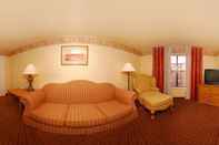 Common Space Pan American Inn and Suites Albuquerque (ex Quality Inn and Suites Albuquerque PanAmerican Fwy)