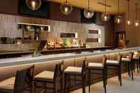 Bar, Cafe and Lounge Embassy Suites By Hilton Crystal City National Airport