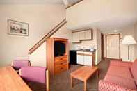 Ruang untuk Umum Days Inn by Wyndham Colchester Burlington
