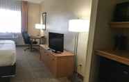 Bedroom 3 Quality Inn & Suites Springfield Southwest near I-72