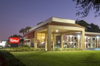 Exterior Red Roof Inn Ft Pierce (ex Econo Lodge Fort Pierce)