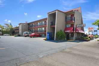 Bangunan 4 Econo Lodge Near Clackamas Town Center