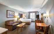 Bedroom 4 Red Lion Inn and Suites Seaside (ex Shilo Inn Suites Seaside East)