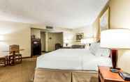 Kamar Tidur 3 Clarion Inn Frederick Event Center