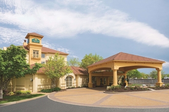 Exterior 4 La Quinta Inn and Suites St Louis Westport