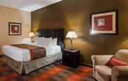 Bedroom 2 Baymont by Wyndham La Vergne (ex SureStay Plus Hotel by Best Western Nashville Southeast)