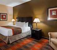 Bedroom 2 Baymont by Wyndham La Vergne (ex SureStay Plus Hotel by Best Western Nashville Southeast)