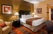 Bedroom 5 Baymont by Wyndham La Vergne (ex SureStay Plus Hotel by Best Western Nashville Southeast)