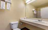 In-room Bathroom 6 Suburban Extended Stay Albuquerque