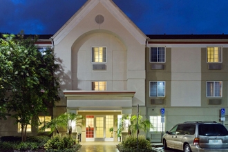 ภายนอกอาคาร 4 MainStay Suites Orlando Altamonte Springs (Hawthorn Suites By Wyndham Orlando Altamonte Springs)