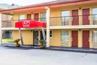 Luar Bangunan Econo Lodge