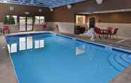 Swimming Pool 4 Comfort Suites East