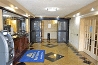 Lobby Red Carpet Inn Newark Airport (Ex Americas Best Value Inn Newark)