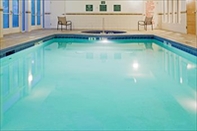 Swimming Pool Best Western Premier I 95 Savannah Airport Pooler West