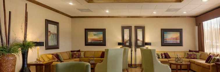 Sảnh chờ Hampton Inn St Robert Ft Leonard Wood