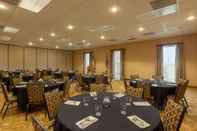 Functional Hall Hampton Inn St Robert Ft Leonard Wood