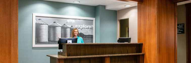 Lobby Hampton Inn Council Bluffs