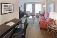 Ruang Umum Hampton Inn Suites Reagan National Airport