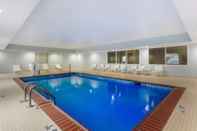 Swimming Pool Sleep Inn and Suites Smyrna Nashville