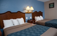 ห้องนอน 6 Econo Lodge Sturbridge Route 20