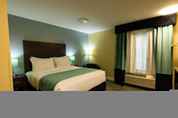 Bedroom 3 Hawthorn Suites by Wyndham St Robert/Ft Leonard Wood (ex. Howard Johnson Saint Robert Near Fort Leon