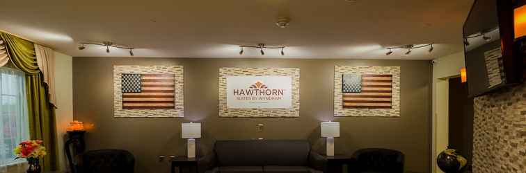 ล็อบบี้ Hawthorn Suites by Wyndham St Robert/Ft Leonard Wood (ex. Howard Johnson Saint Robert Near Fort Leon
