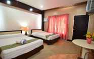 Kamar Tidur 4 San Remigio Beach Club