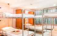 Bedroom 5 Royal Express Inn Sukhumvit by Compass Hospitality