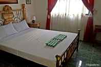 Kamar Tidur White Castle Resort and Hotel