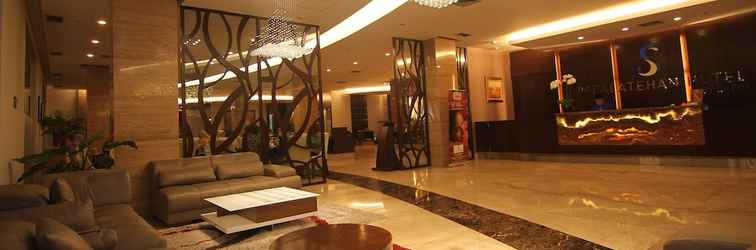 Lobi Hotel Falatehan Jakarta