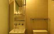 Bilik Mandi dalam Bilik 5 TRIPSTAY Myeongdong (ex Philstay Myeongdong Cheonggye)