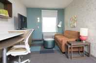 Common Space Home2 Suites by Hilton Louisville Downtown NuLu