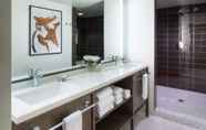 In-room Bathroom 3 Hotel Eastlund, BW Premier Collection