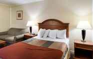 Kamar Tidur 4 Econo Lodge Inn and Suites Northborough MA