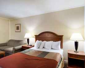 Kamar Tidur 4 Econo Lodge Inn and Suites Northborough MA