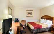 Bilik Tidur 6 Econo Lodge Inn and Suites Northborough MA